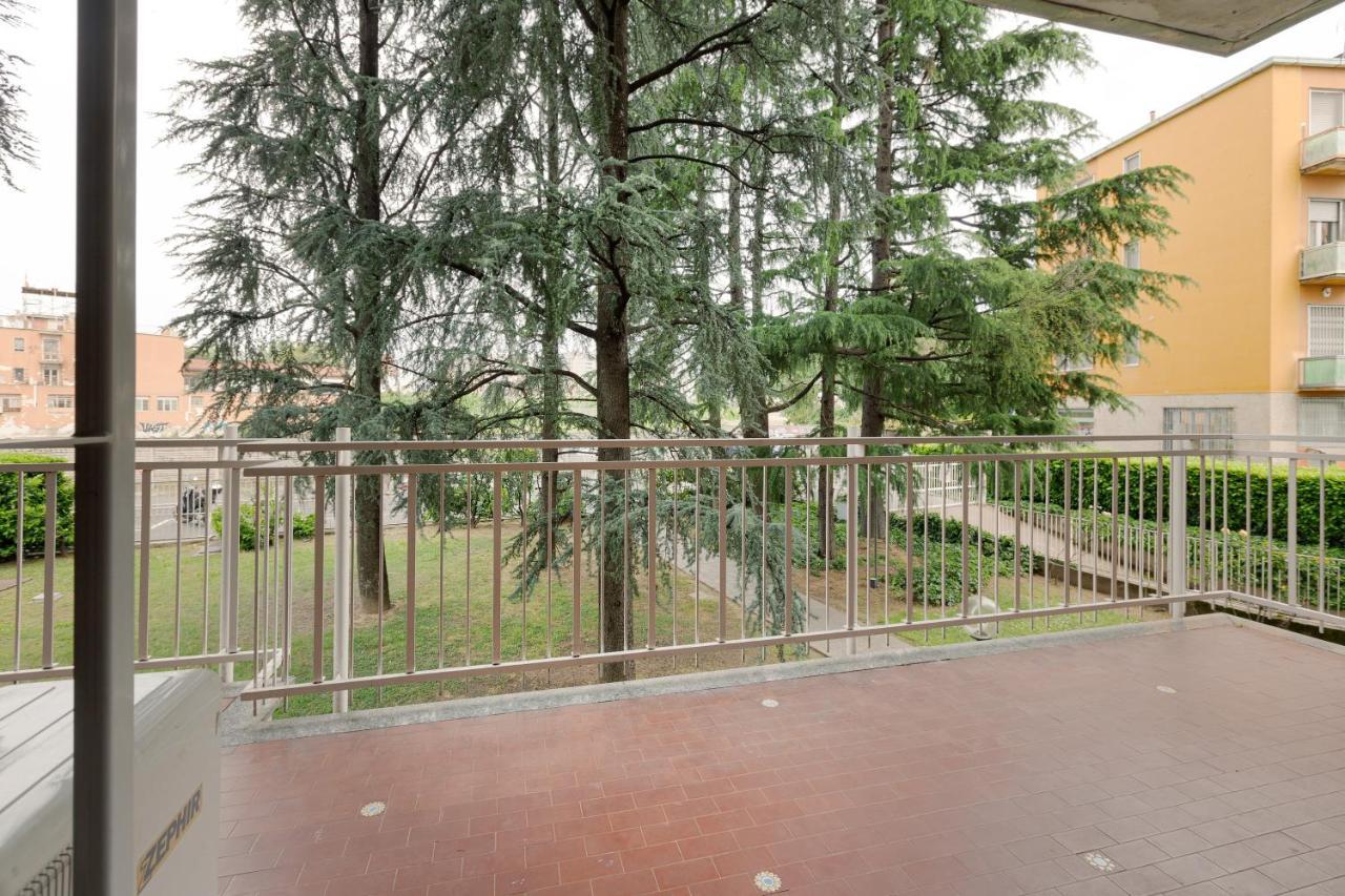 Appartamento Con Terrazzo A Milano- Greco Pirelli!