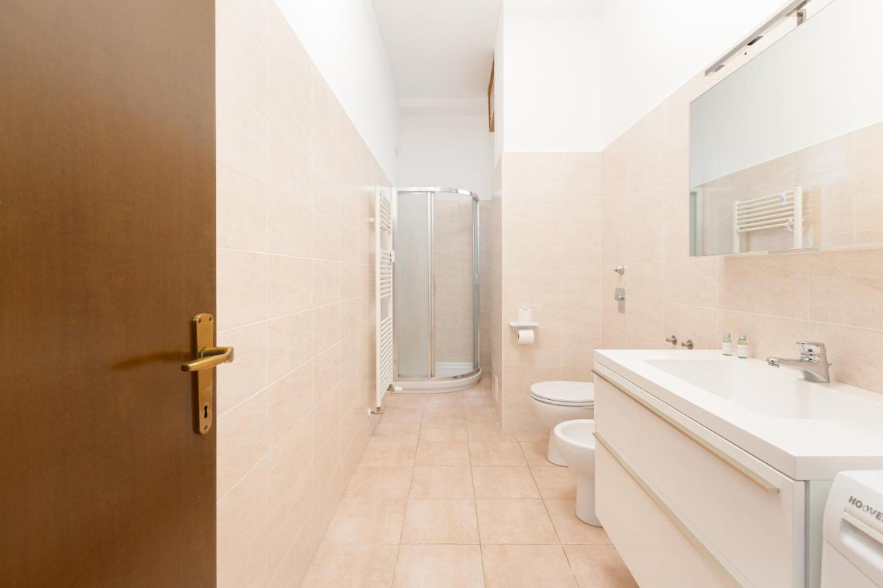 Appartamento Con Terrazzo A Milano- Greco Pirelli! *